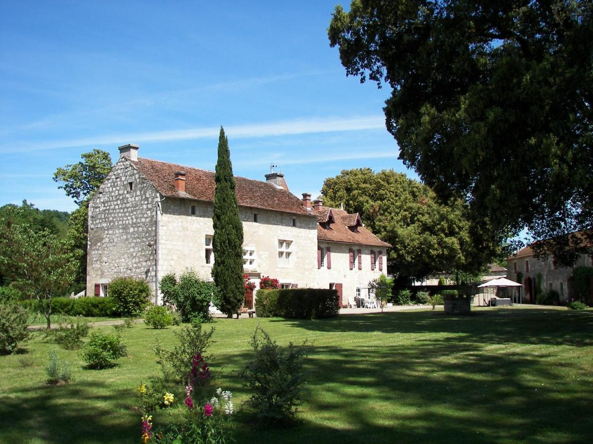 Bed and Breakfast Domaine Du Noble Saint-Jean-de-Thurac Экстерьер фото