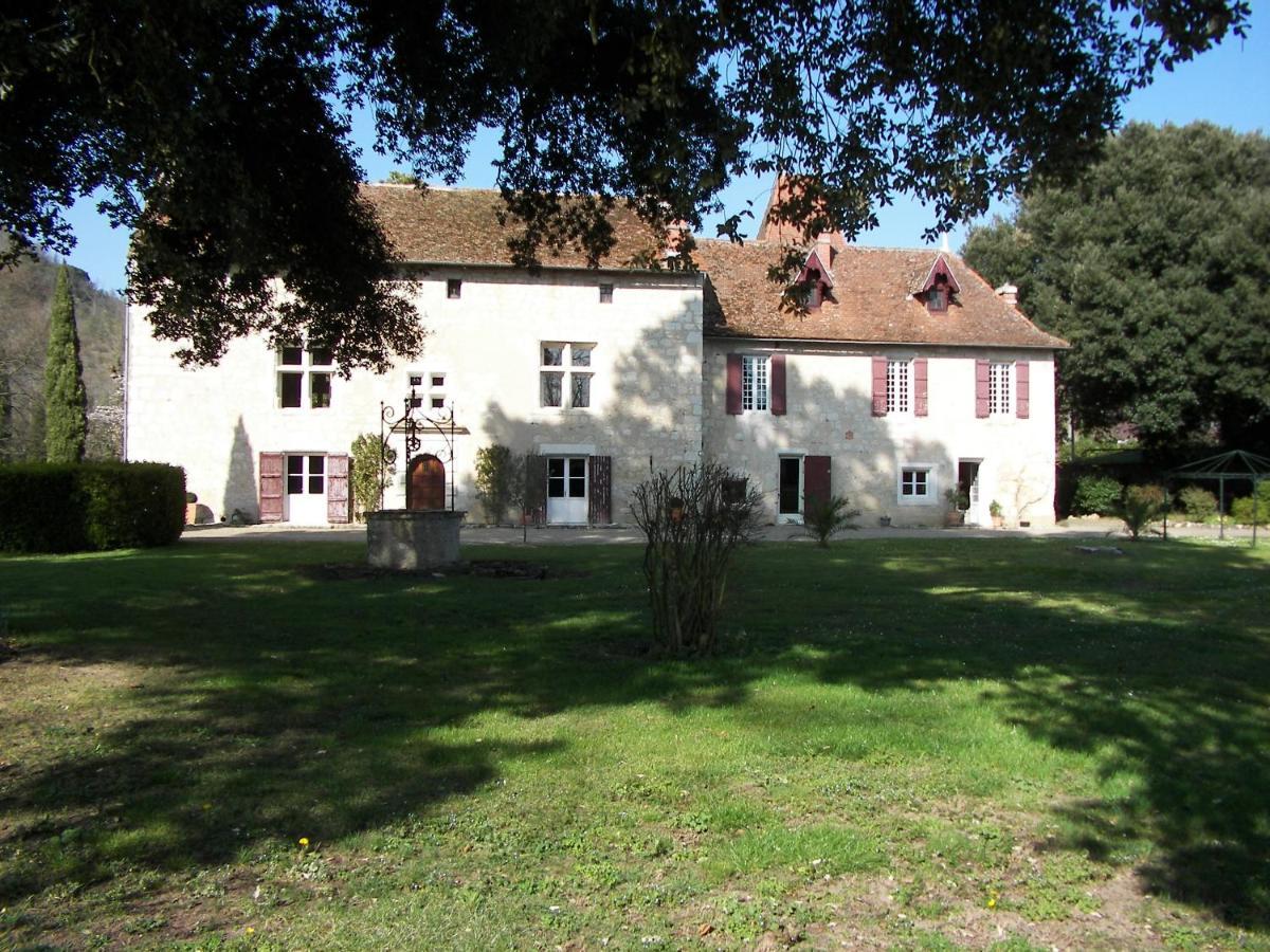 Bed and Breakfast Domaine Du Noble Saint-Jean-de-Thurac Экстерьер фото